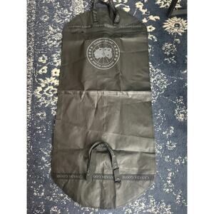 Canada Goose Black Wardrobe Garment Bag Zip Snap Handle Dust Bag Coat Protector